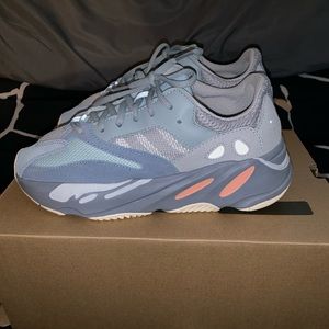 Yeezy Boost V2 700 Inertia